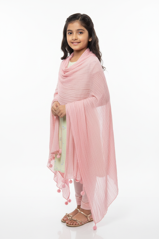 Model in Light Pink Dupatta